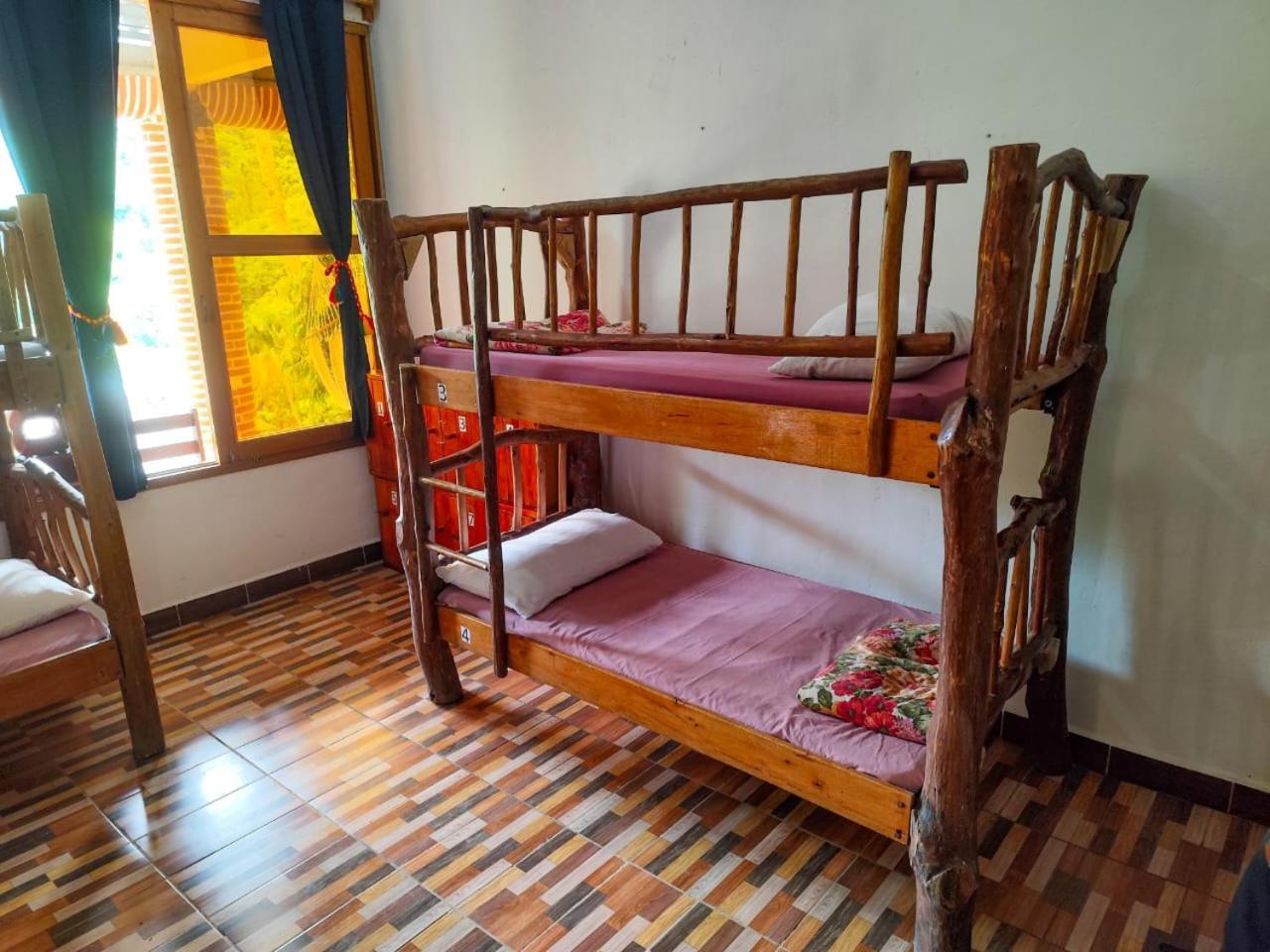 Vinas Hotel Lanquin Exterior photo